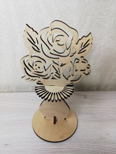 Салфетница Розы деревянная на стол