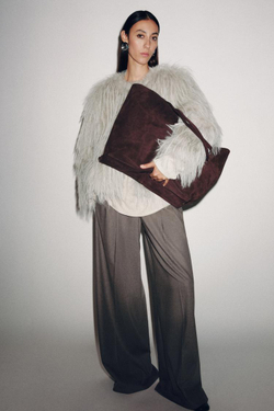 ZARA ШУБА ИЗ ИСКУССТВЕННОГО МЕХА — ZW COLLECTION, СВЕТЛО-СЕРЫЙ