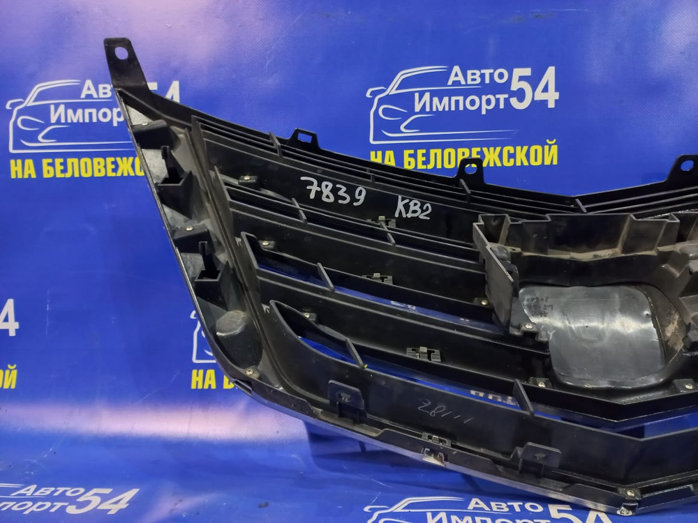 Решетка радиатора Honda LEGEND 2008-2012