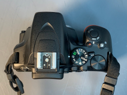 Nikon D3500 Kit 18-55mm 9067 Кадров