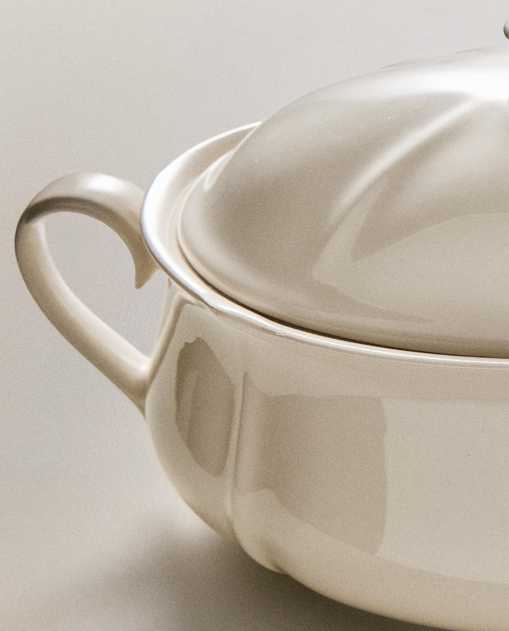 Zara Home блюдо сервировочное из фаянса, цвет бежевый, 35.5 см