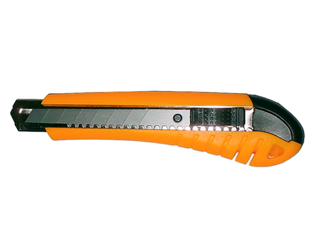 Нож с выдвижным лезвием 18-0,5 мм пластиковый корпус без фиксатора SKRAB 26820