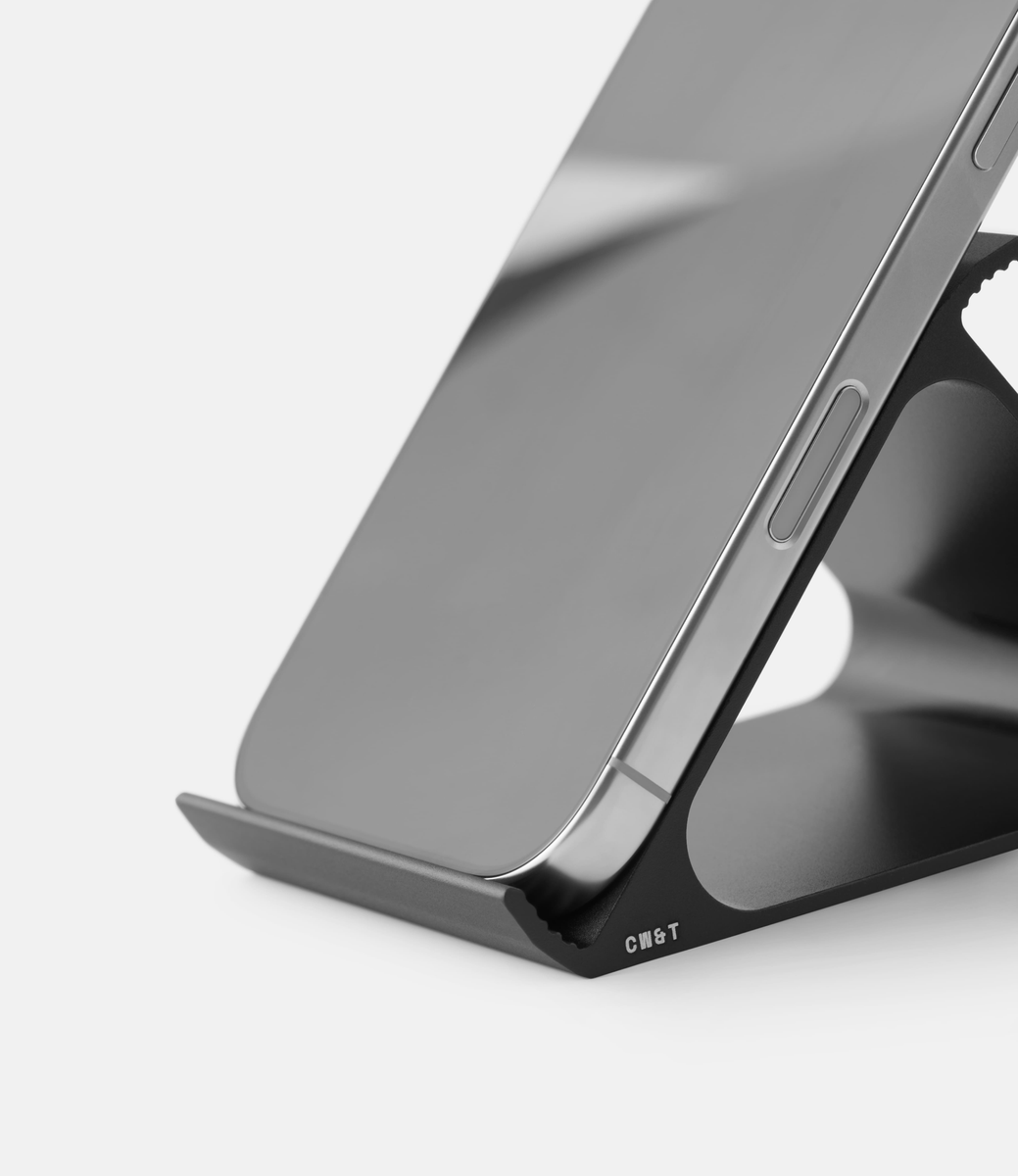 CW&T 55-66-88 Black Glass Bead — подставка для телефона