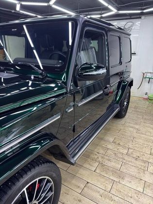 Mercedes G Class в цветной зеленый полиуретан Carbins PPF Emerald SP-16