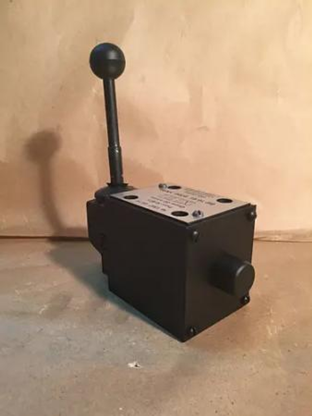 Гидрораспределитель ВММ 6 574