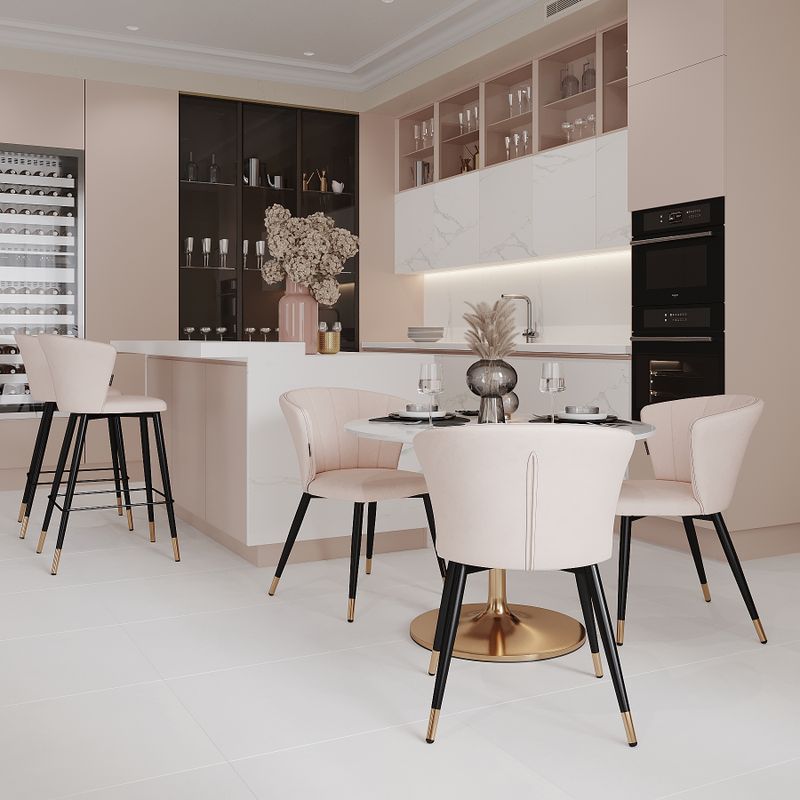 Мягкие стулья