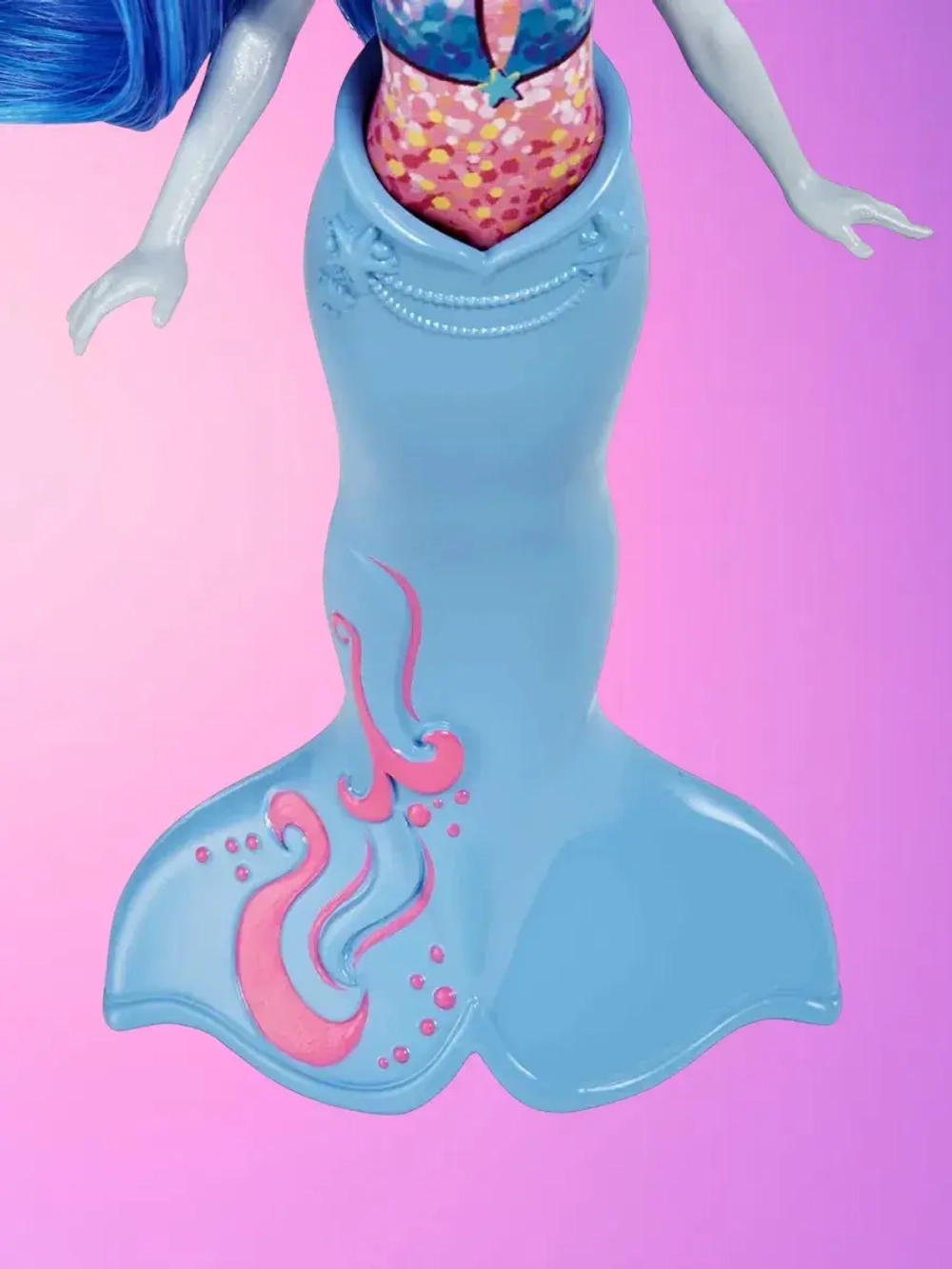 Набор Энчантималс Доринда Дельфин с семьей HHCF72