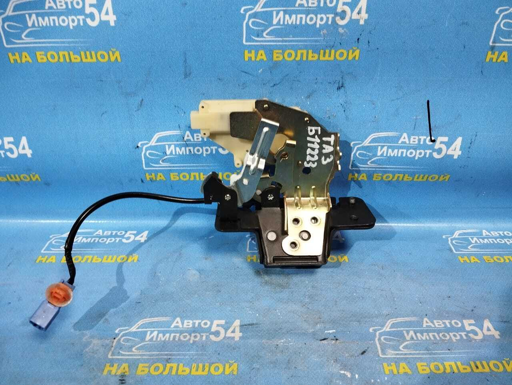 Замок багажника Honda AVANCIER 1999-2003