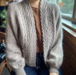 Описание по вязанию кардигана спицами "Over"
