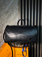 Сумка дорожная из кожи крокодила Louis Vuitton