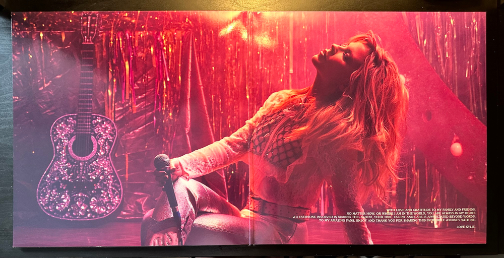 Kylie - Golden (Европа 2018г.)