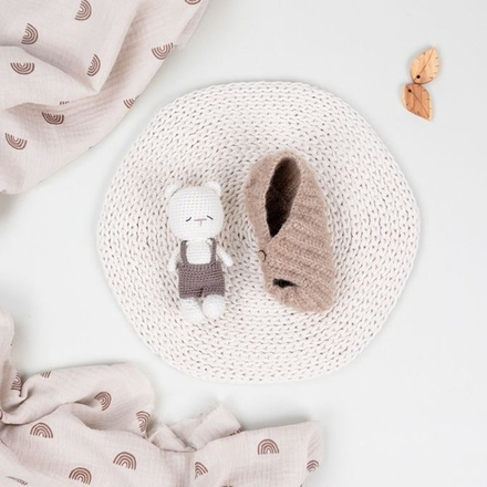 Мишка в коконе, Коричневый