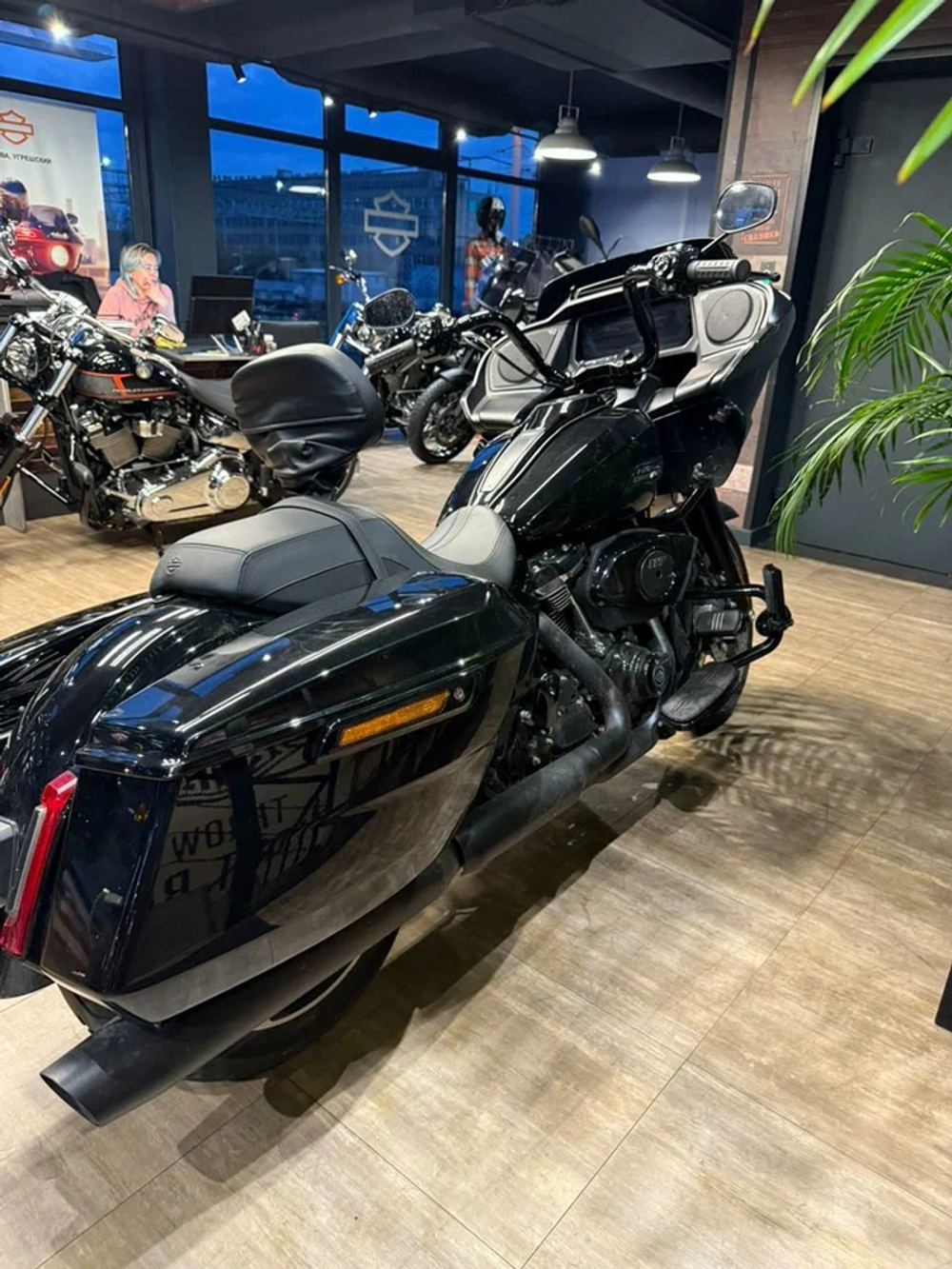 Harley-Davidson Road Glide, 2024