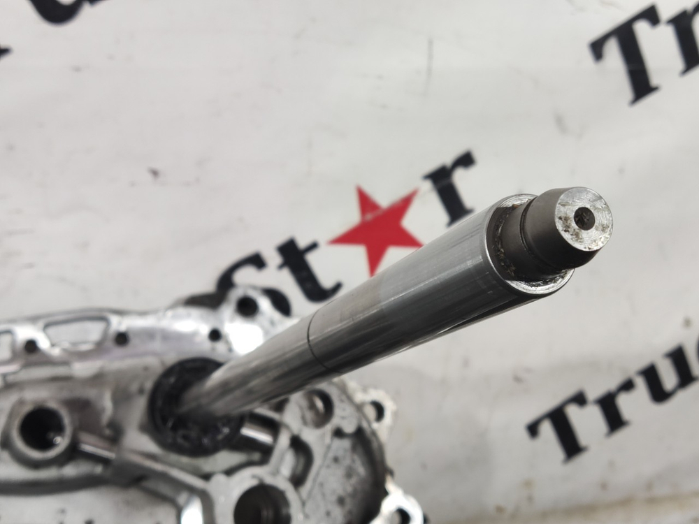 Проставка корпуса КПП Traxon 2018г