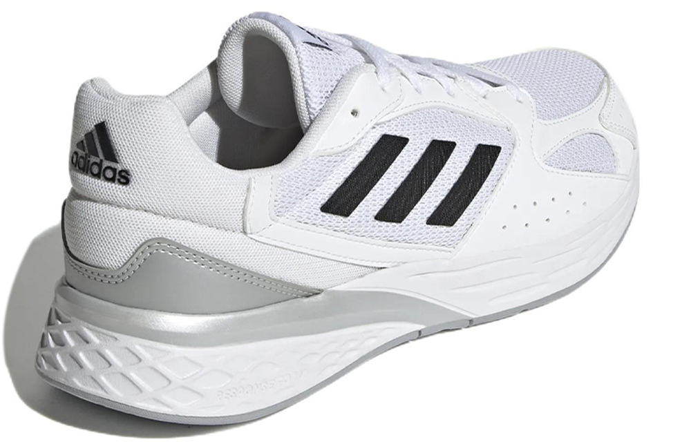 Кроссовки Adidas Response