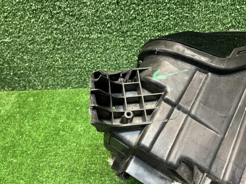 Фара левая Zeekr 001 (2021-н.в.) LED