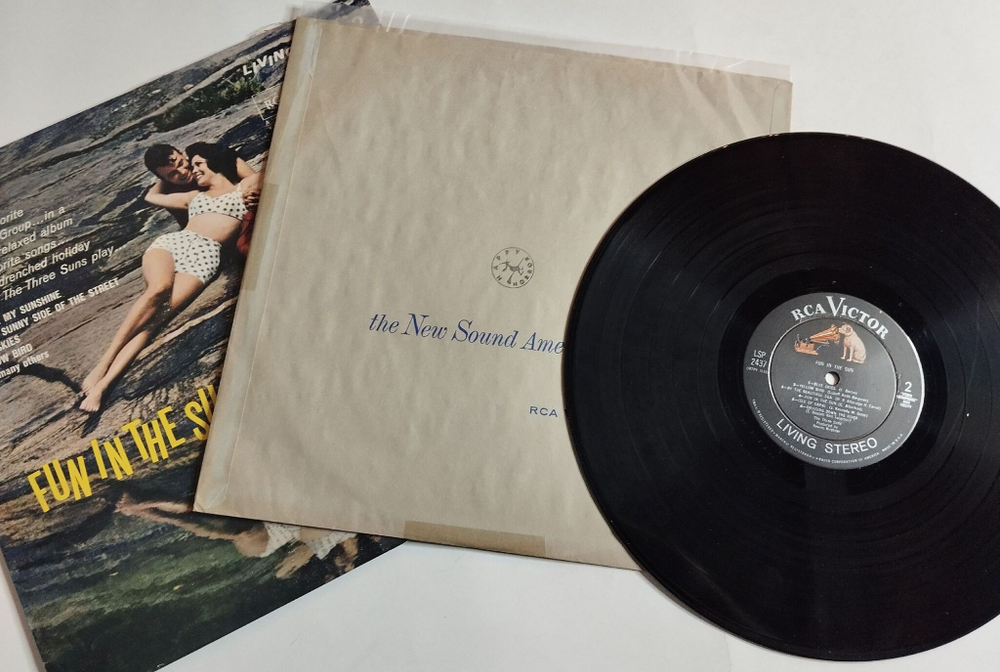 Винтажная виниловая пластинка LP The Three Suns Fun In The Sun (USA 1961)