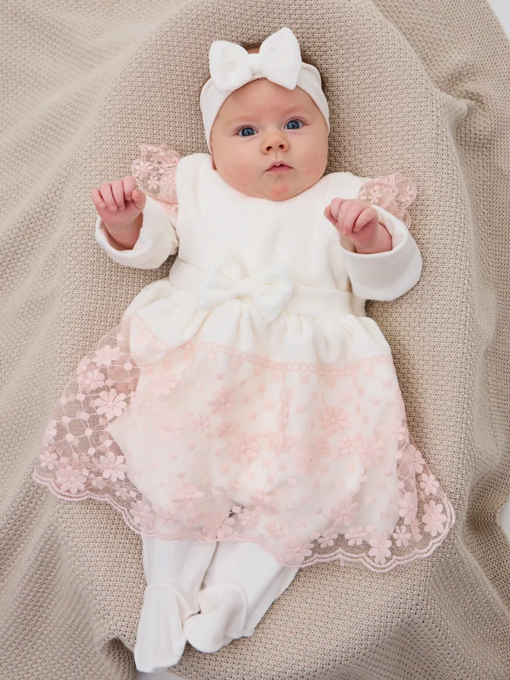 Конверт на выписку новорожденного весна