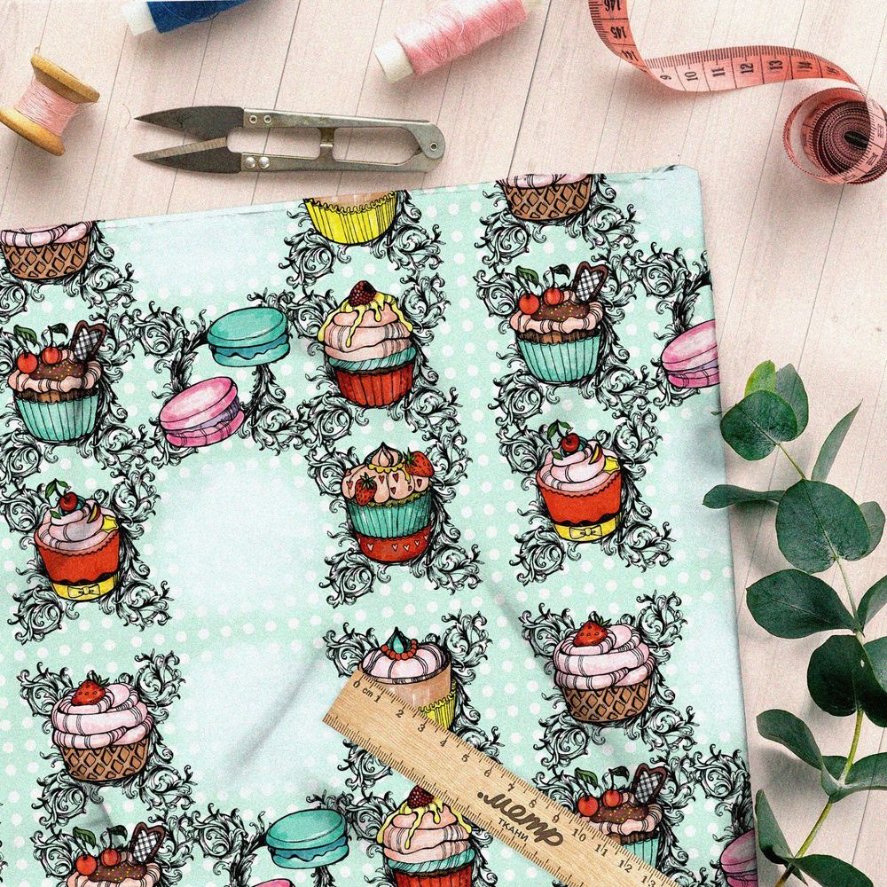 Ткань флис кремовые пирожные