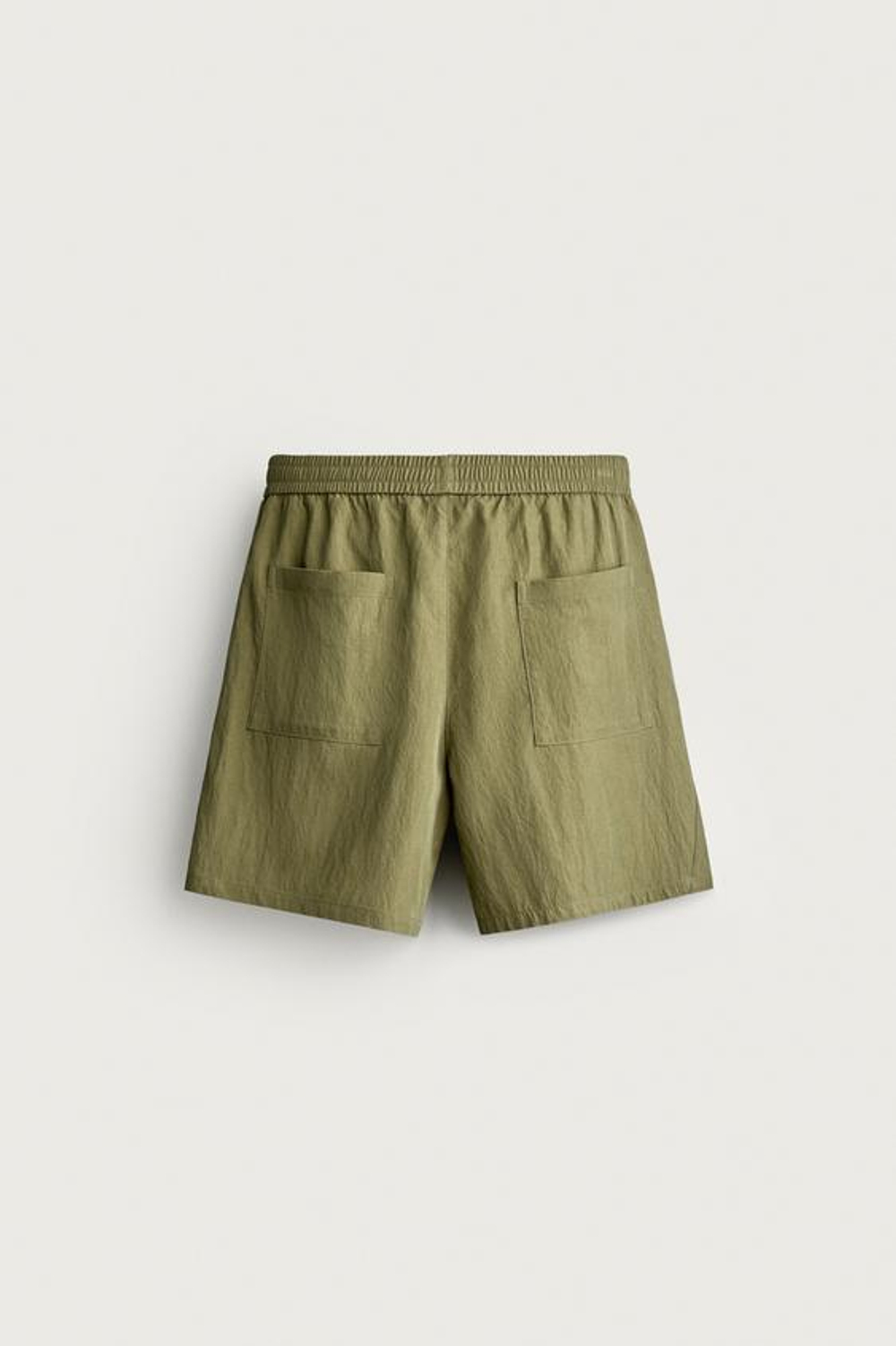 ZARA СТРУЯЩИЕСЯ ШОРТЫ RELAXED FIT, ТЕМНО-ОЛИВКОВЫЙ