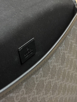 Мессенджер-Сумка через плечо Gucci