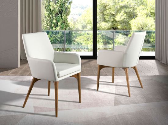 Белый стул из экокожи модель 4006 Испания 