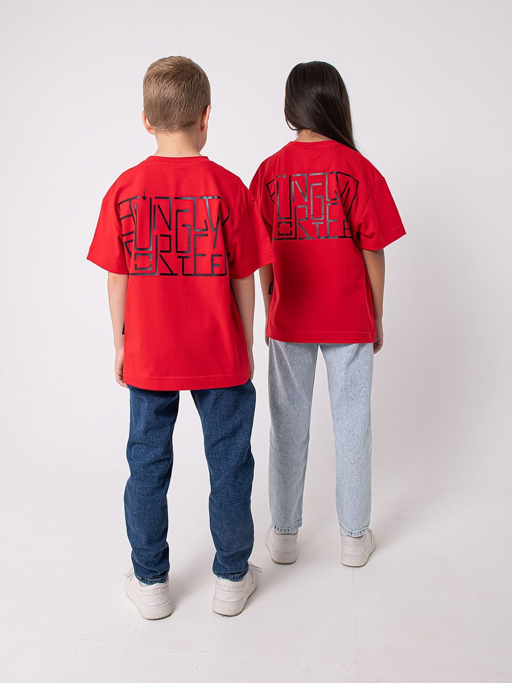 Футболка оверсайз с печатью "Томат"