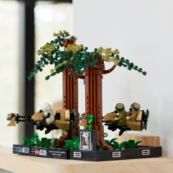 LEGO Star Wars — Диорама: Погоня на спидере через Эндор 75353