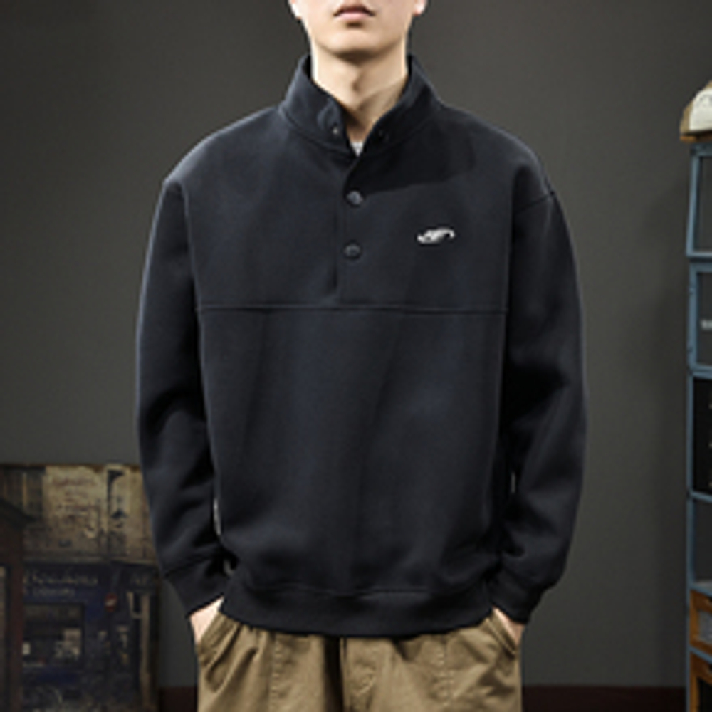 Толстовка с полуоткрытым воротником-стойка на трёх пуговицах,осенняя