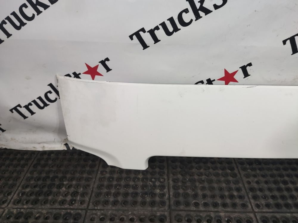 Капот (дефект) верхняя часть 2018г.