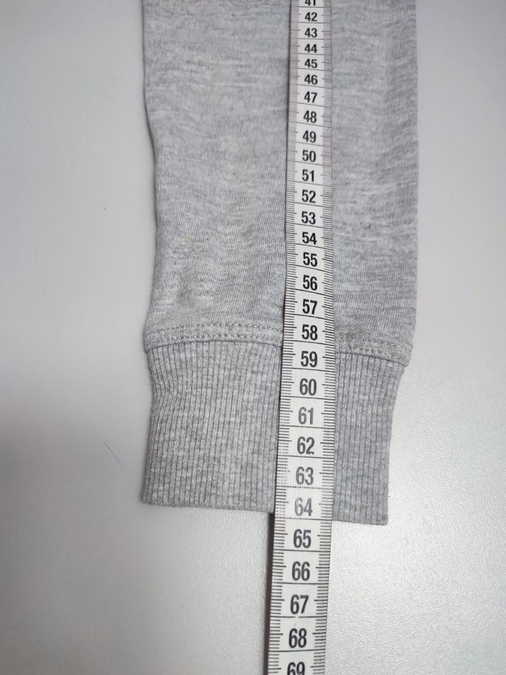 Свитшот стильный 48 размер