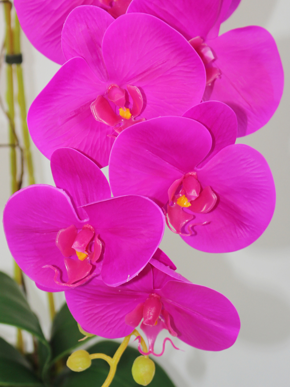 Искусственные Орхидеи фуксия 2 ветки латекс 55см в кашпо