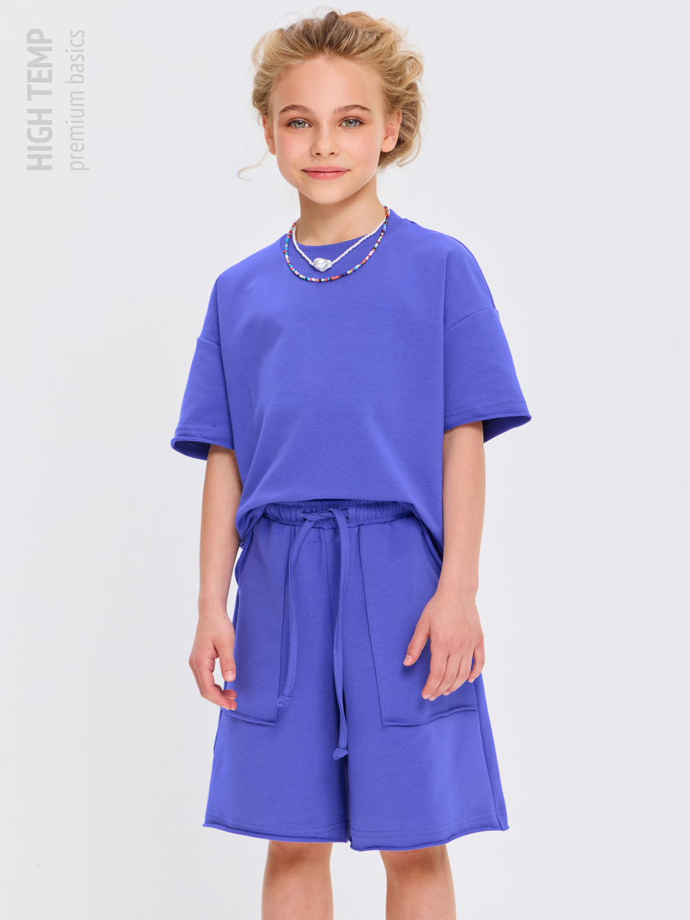 Костюм оверсайз с футболкой и шортами