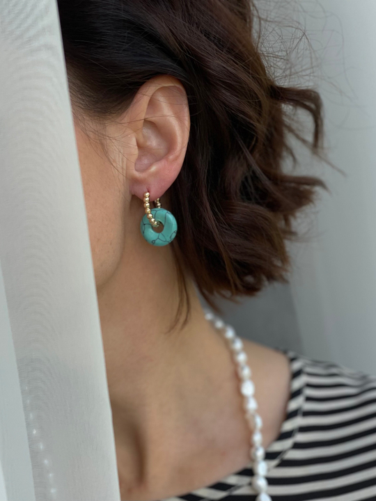 Серьги "бублики" с бирюзой, цвет золото