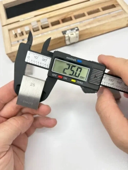 Штангенциркуль электронный цифровой глубиномер 0-150 мм