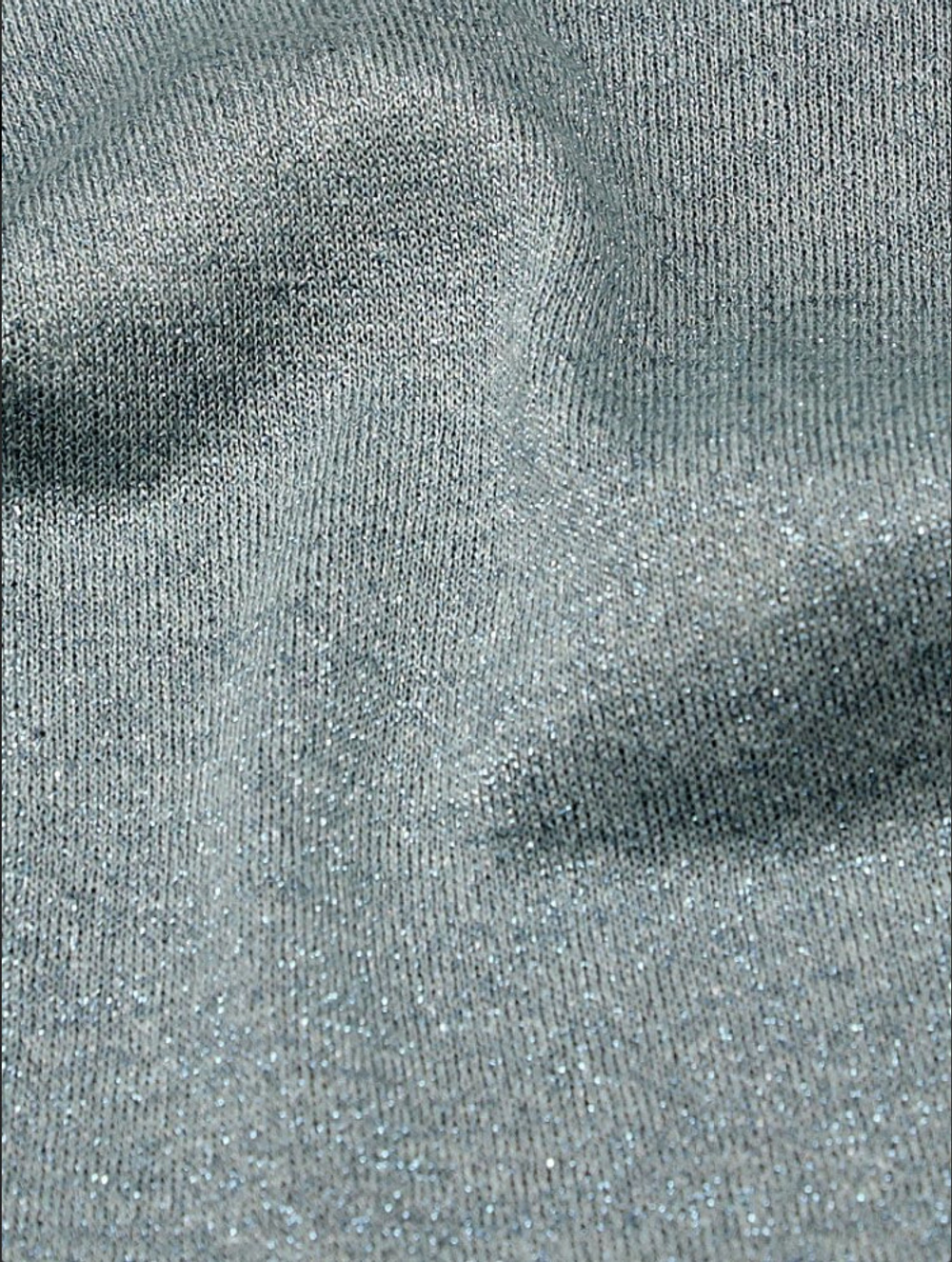FRIZZANTE - Industria Italiana Filati; 70% вискоза, 15% металлизированный люрекс, 15% п/а; 3500м/100гр; col. 2048, цвет: роза в серебре S716 Есть бобинка: 100гр