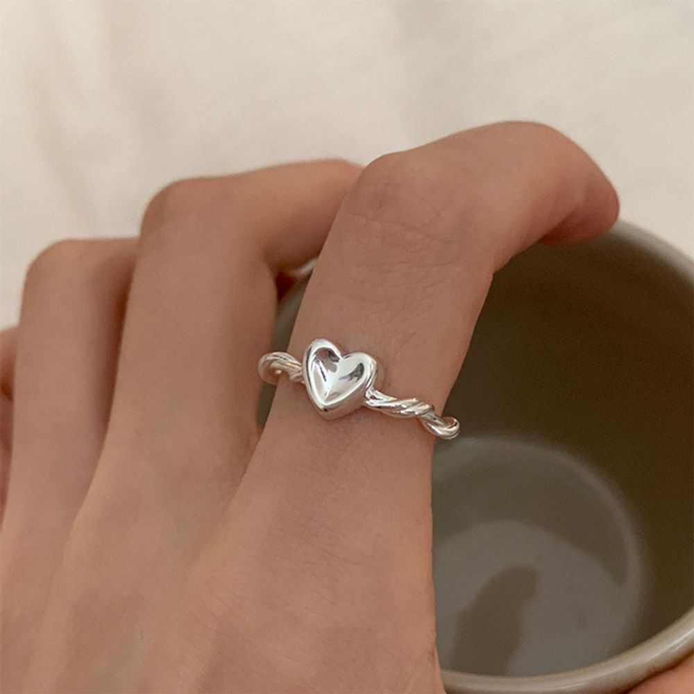 Кольцо &quot;Silver New Heart&quot;