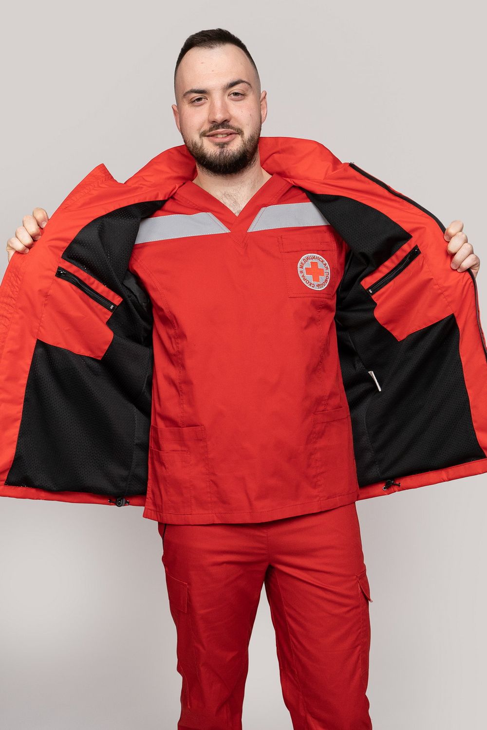 Ветровка Скорая помощь MedicLine мужская цв. КРАСНЫЙ