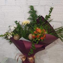 Букет сборный новогодний