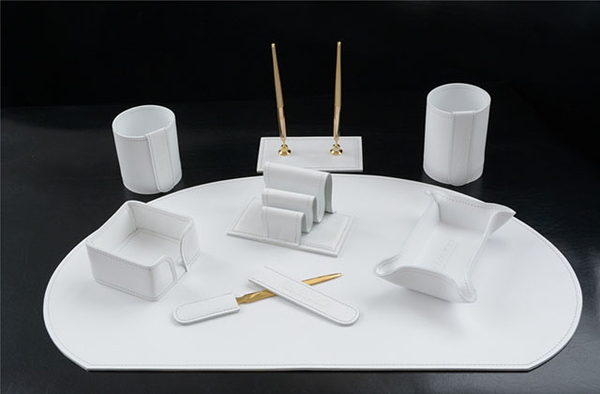 Накладка на стол -Бювар из кожи cuoietto, Модель 11.