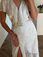 Платье Нежность миди бежевый