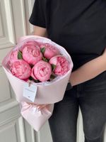 Букет 7шт пионов