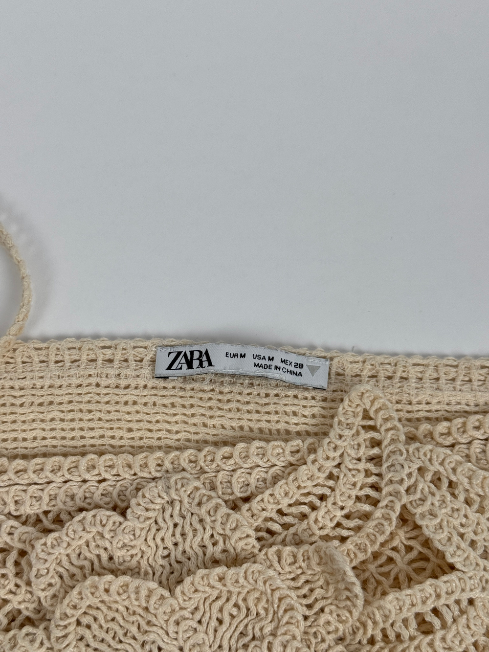Топ Zara