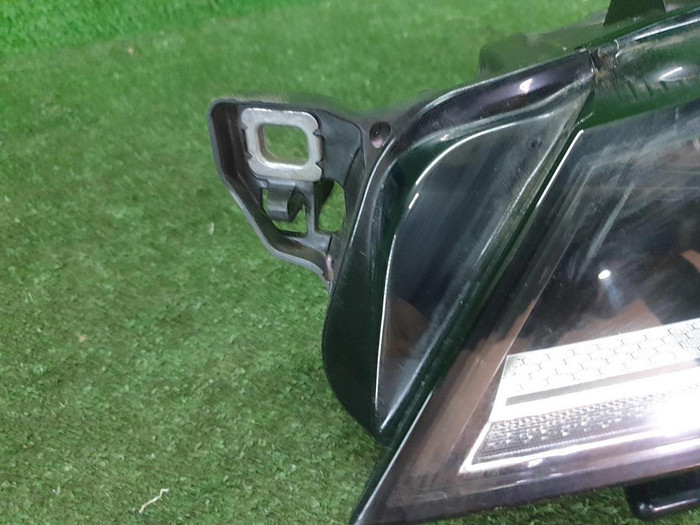 Фара левая Jaguar F-PACE (2020-н.в.) LED