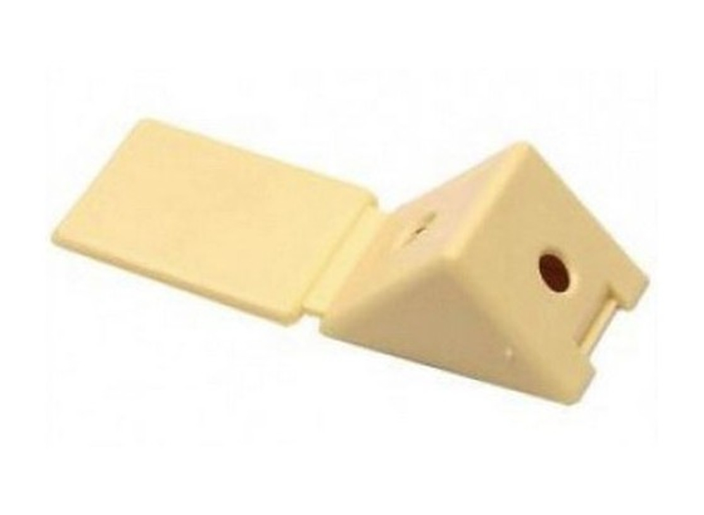 Уголок монтажный пластмассовый, ваниль, Россия