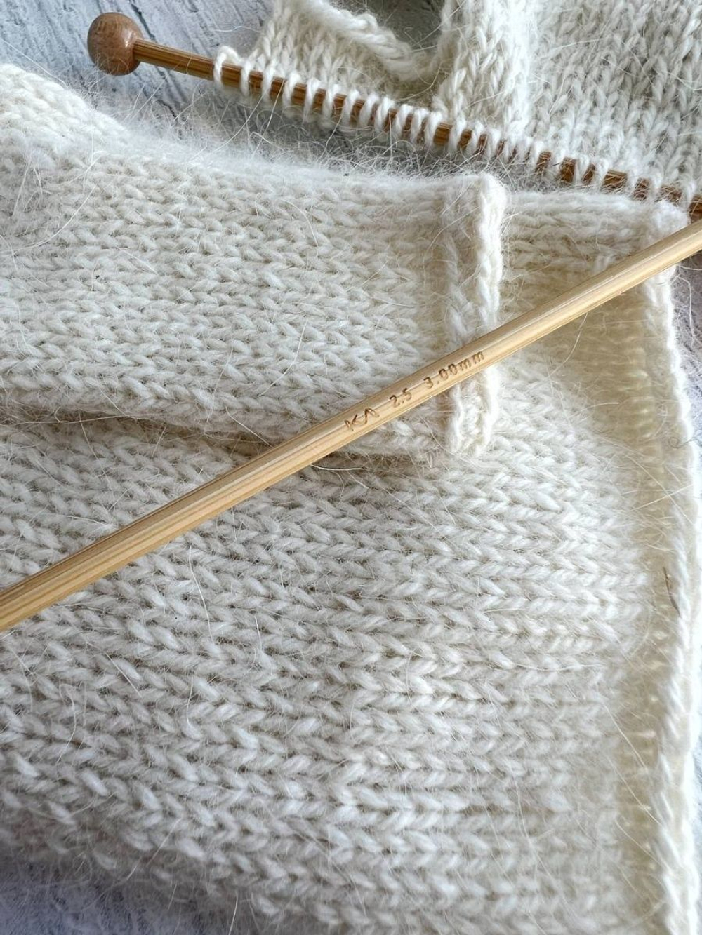 Трикотажная пряжа ангорка