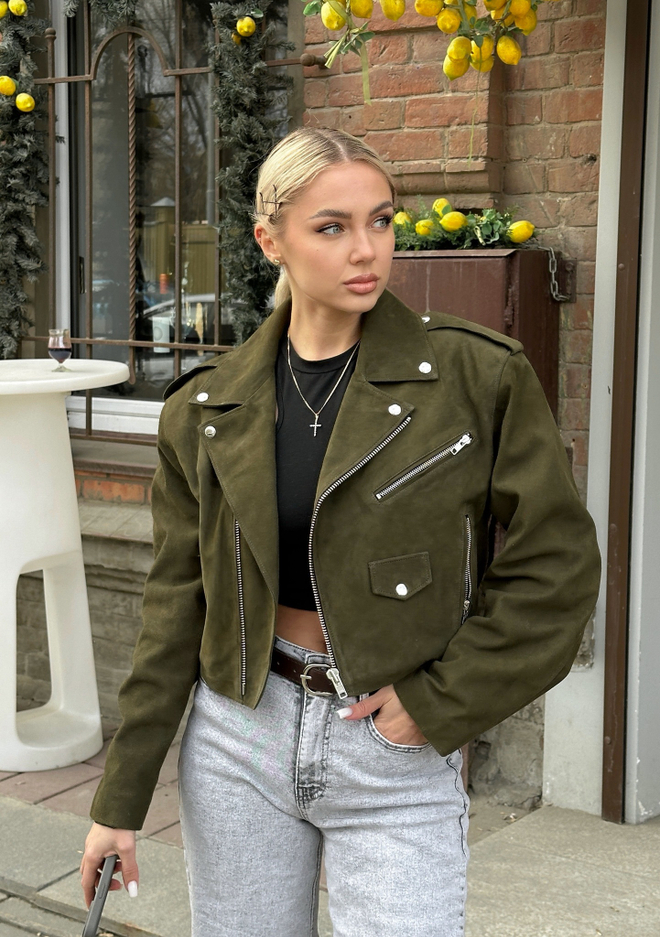 Замшевая косуха "Olive Urban" приталеный крой