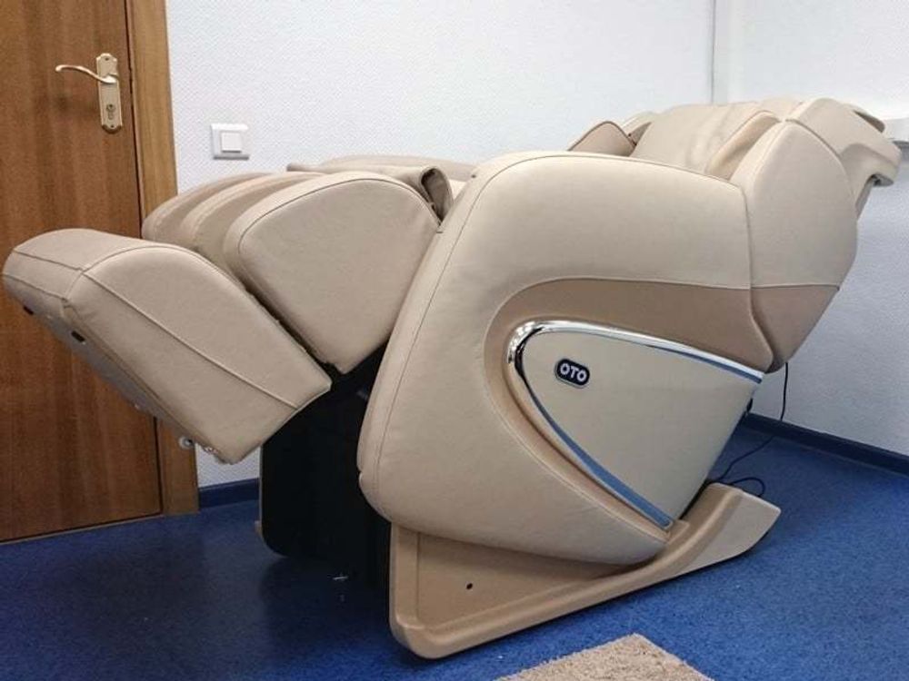 Массажное кресло OTO Chiro II CR-01