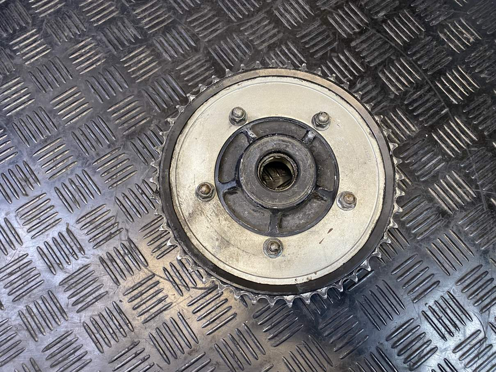 Ступица заднего колеса Suzuki GSR400 (GK7DA)