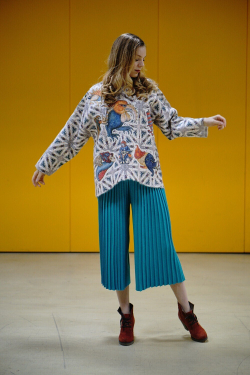 Шерстяной свитер "Латтрелла", по мотивам Псалтири Латтрелла (14 век)